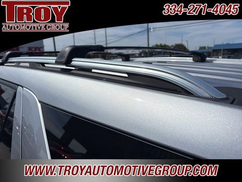 Used 2021 Ford Explorer Limited w/ Equipment Group 301A image 21