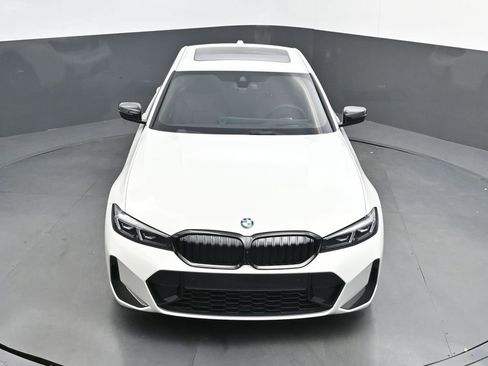 New 2026 BMW 330i Sedan w/ M Sport Package RWD image 41
