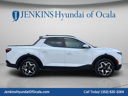 Certified 2023 Hyundai Santa Cruz Limited AWD/4WD image 2