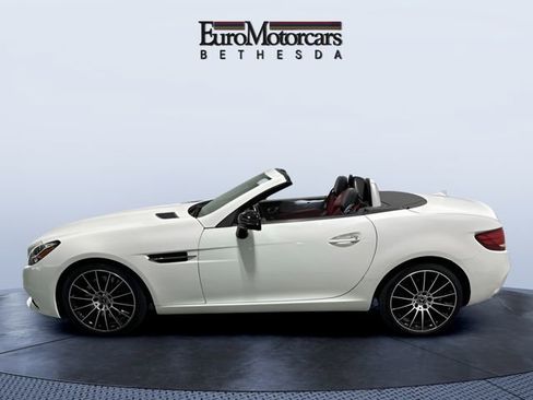 Certified 2020 Mercedes-Benz SLC 300 image 3