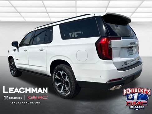 New 2026 GMC Yukon XL AT4 image 5