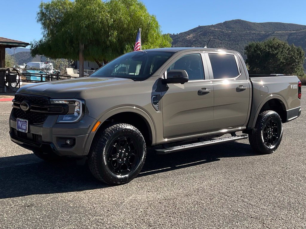 New 2026 Ford Ranger Lariat w/ FX4 Off-Road Package AWD/4WD image 2