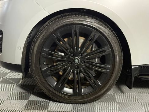 Used 2023 Land Rover Range Rover Long Wheelbase Autobiography AWD/4WD image 13