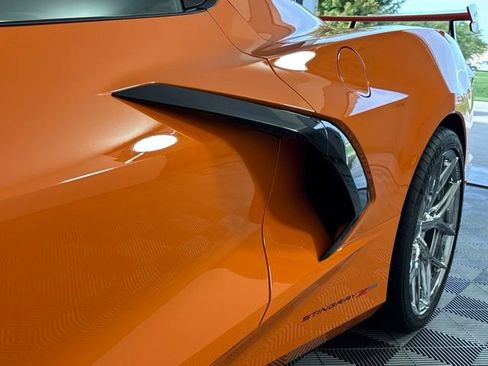 Used 2024 Chevrolet Corvette Stingray Convertible w/ Z51 Performance Package RWD image 18