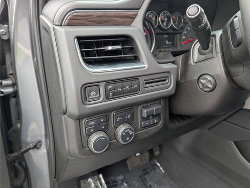 Used 2021 Chevrolet Tahoe LT w/ LT Signature Package AWD/4WD image 25