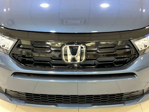 Certified 2026 Honda Odyssey Elite image 4