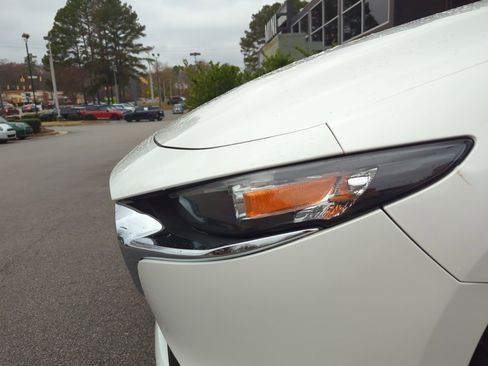 Used 2019 MAZDA MAZDA3 Sedan w/ Select Package image 26