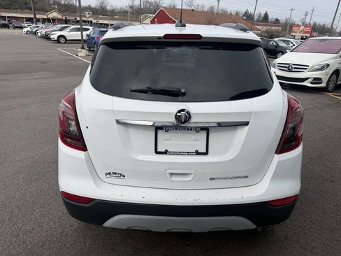 Used 2020 Buick Encore Preferred image 9