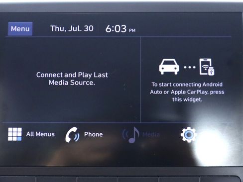 Used 2023 Hyundai Kona SE AWD/4WD image 17