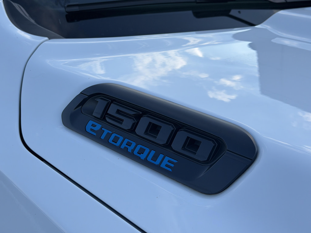 Used 2023 RAM 1500 Big Horn AWD/4WD image 17