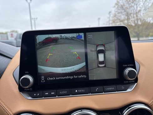 New 2025 Nissan Sentra SV w/ SV Premium Package image 15