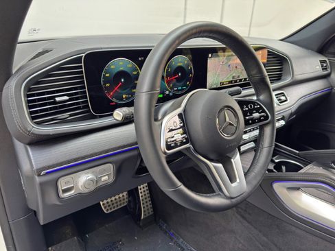 Used 2023 Mercedes-Benz GLS 450 4MATIC w/ AMG Line Exterior image 14