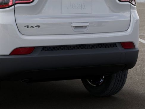 New 2026 Jeep Compass Latitude w/ Quick Order Package 29K image 13