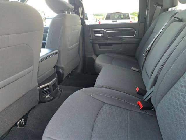 Used 2025 RAM 2500 Big Horn AWD/4WD image 26