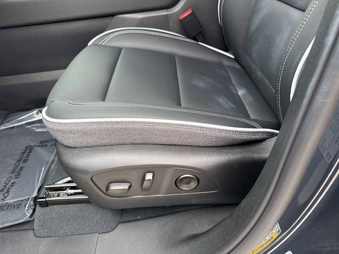 New 2026 GMC Sierra EV Elevation image 12