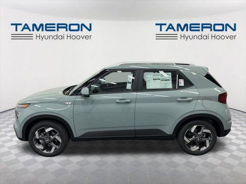 New 2026 Hyundai Venue SEL image 2
