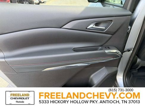 Used 2025 Chevrolet Traverse Z71 w/ Driver Confidence Package image 15