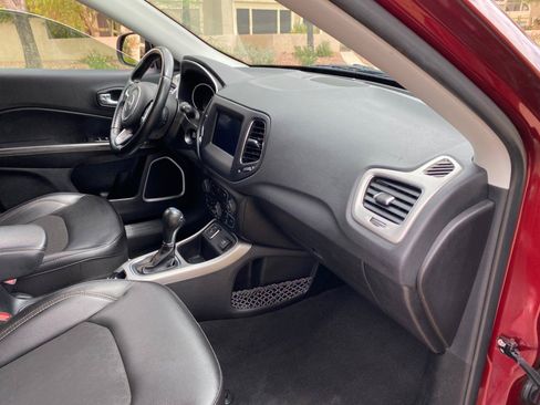 Used 2021 Jeep Compass Latitude FWD image 54