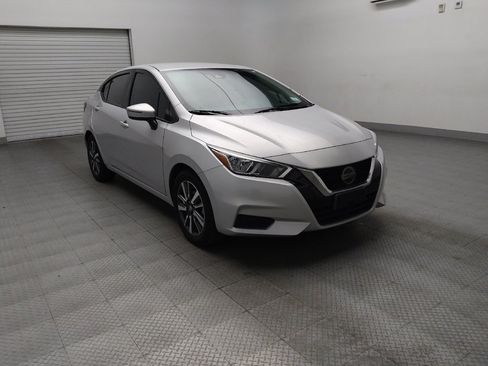 Used 2021 Nissan Versa SV image 13