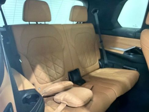 Certified 2024 BMW X7 xDrive40i w/ M Sport Package AWD/4WD image 26