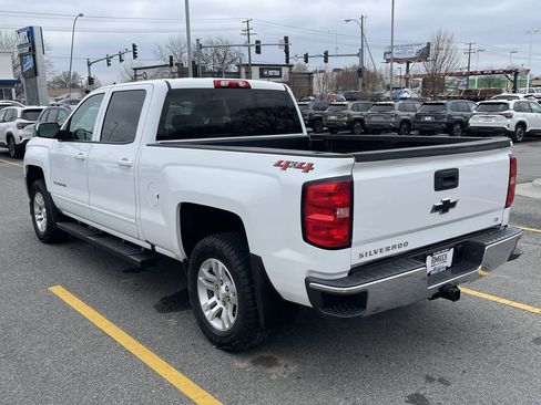 Used 2018 Chevrolet Silverado 1500 LT w/ LT Convenience Package AWD/4WD image 5