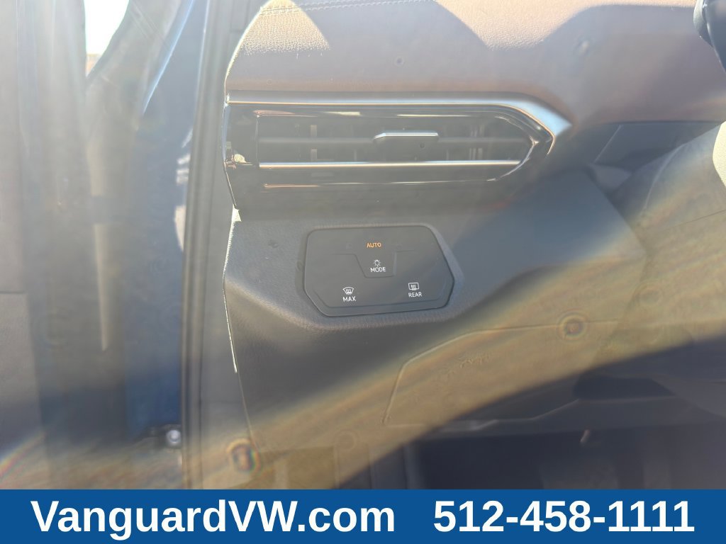 Used 2025 Volkswagen ID.4 Pro RWD image 20