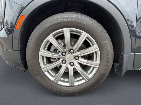 Used 2023 Cadillac XT4 Premium Luxury w/ Technology Package FWD image 13