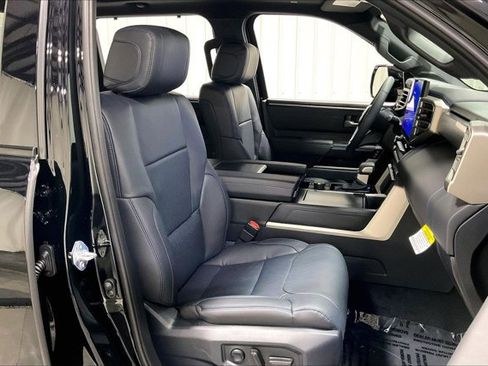 New 2026 Toyota Tundra Platinum AWD/4WD image 32