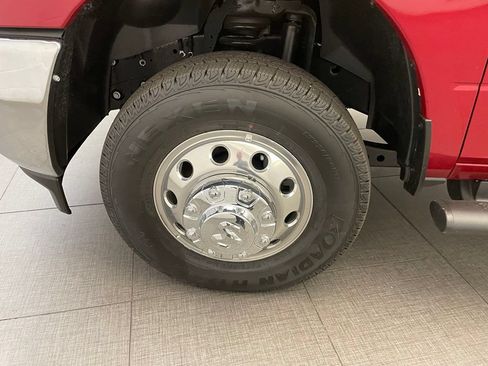 New 2026 RAM 3500 Tradesman AWD/4WD image 8