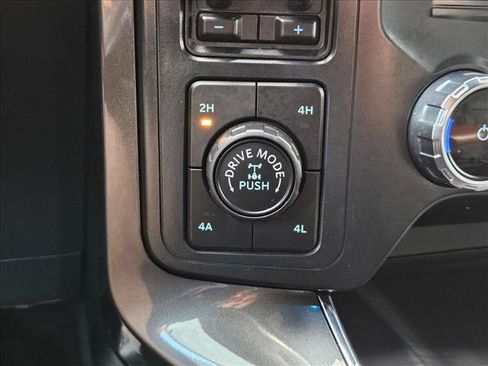 Used 2022 Ford F150 Lariat AWD/4WD image 25