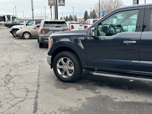 Used 2021 Ford F150 Lariat AWD/4WD image 7