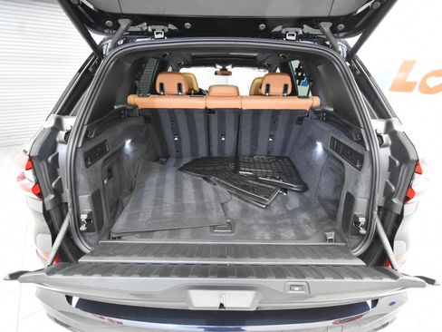 Used 2022 BMW X5 xDrive40i w/ M Sport Package image 35