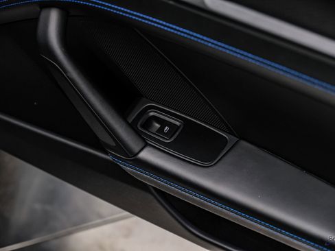 Used 2023 Porsche 911 GT3 RWD image 79