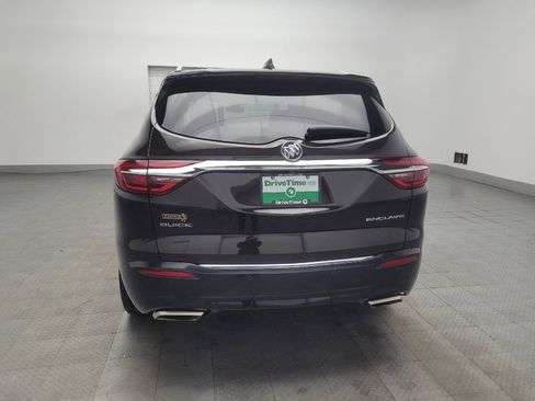 Used 2018 Buick Enclave Premium w/ Experience Buick Package FWD image 6