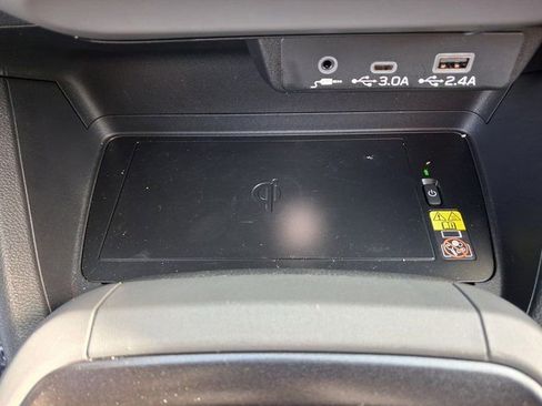 Used 2025 Subaru Crosstrek 2.5i Limited w/ Crosstrek Mirror Package image 23