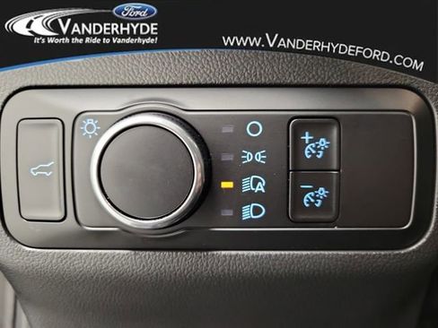 Used 2023 Ford Escape Active w/ Tech Pack #2 image 22