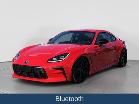 Used 2023 Toyota GR86 Premium w/ ALL Weather Mat Package (TMS) RWD image 4
