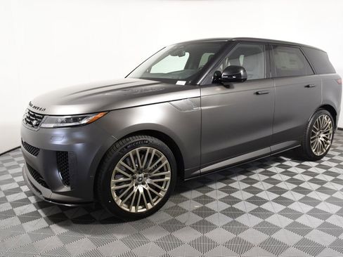 New 2025 Land Rover Range Rover Sport SV Edition Two image 2
