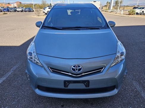 Used 2014 Toyota Prius V Three image 8