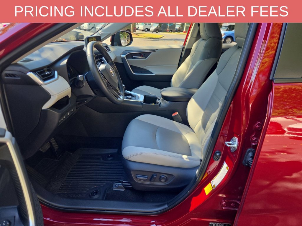 Used 2025 Toyota RAV4 XLE Premium w/ Weather Package AWD/4WD image 7