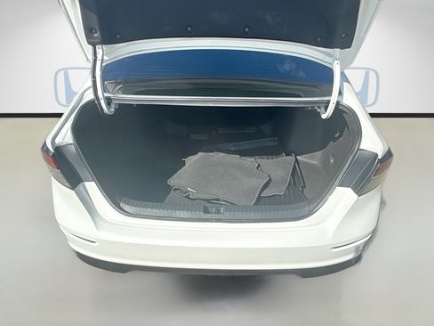 Certified 2024 Honda Accord LX image 25