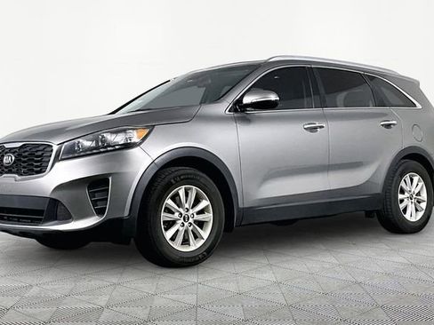Used 2019 Kia Sorento FWD w/ LX Convenience Package image 1