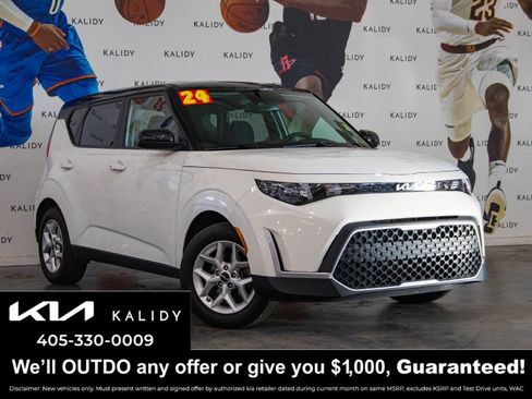 Used 2024 Kia Soul S image 1