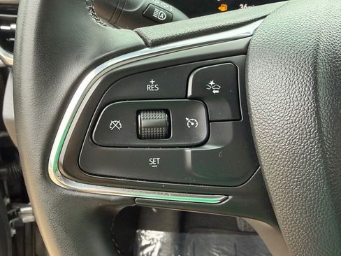 Used 2025 Buick Envista Sport Touring FWD image 23
