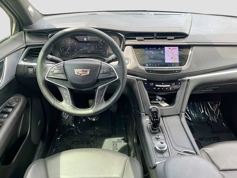 Used 2025 Cadillac XT5 Premium Luxury FWD image 24