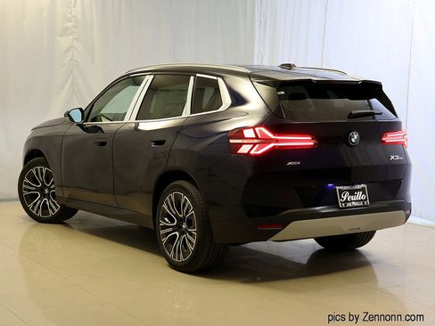 Used 2026 BMW X3 xDrive30i w/ Premium Package AWD/4WD image 2