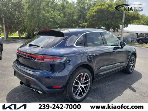 Used 2022 Porsche Macan S AWD/4WD image 8