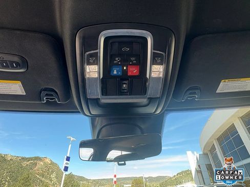 Used 2024 RAM 2500 Limited AWD/4WD image 19