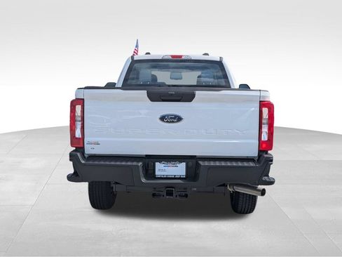 Used 2026 Ford F250 XL AWD/4WD image 5