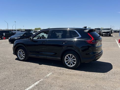 Used 2024 Honda CR-V EX-L image 3